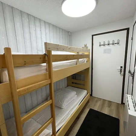 Apartment En Station, Au Pied Des Pistes, Balcon Sud-est - Fr-1-787-110